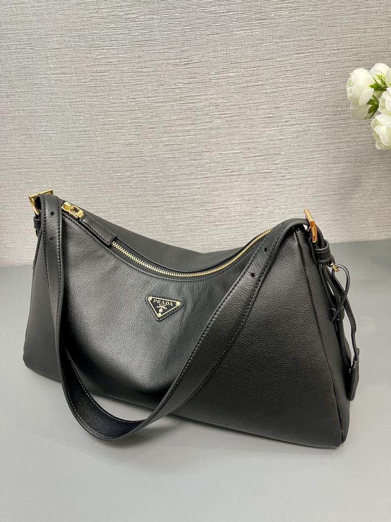 Pra*a hobo bags